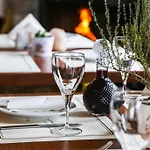 χρυσοπελεια - Chrisopeleia View 4*