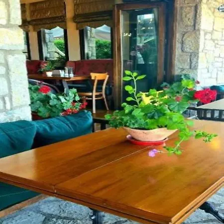 χρυσοπελεια - Chrisopeleia View 4* Neochori (Karditsa)