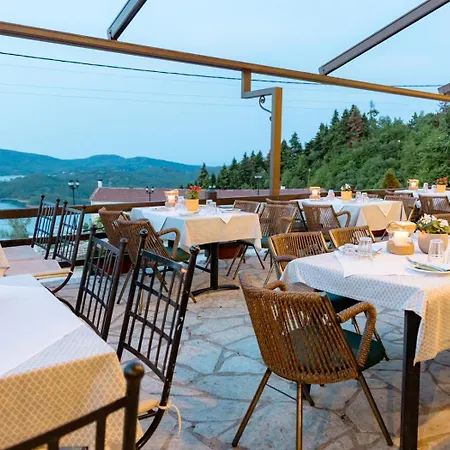 χρυσοπελεια - Chrisopeleia View Neochórion