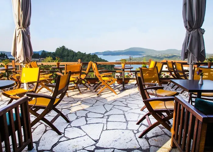 χρυσοπελεια - Chrisopeleia View 4*